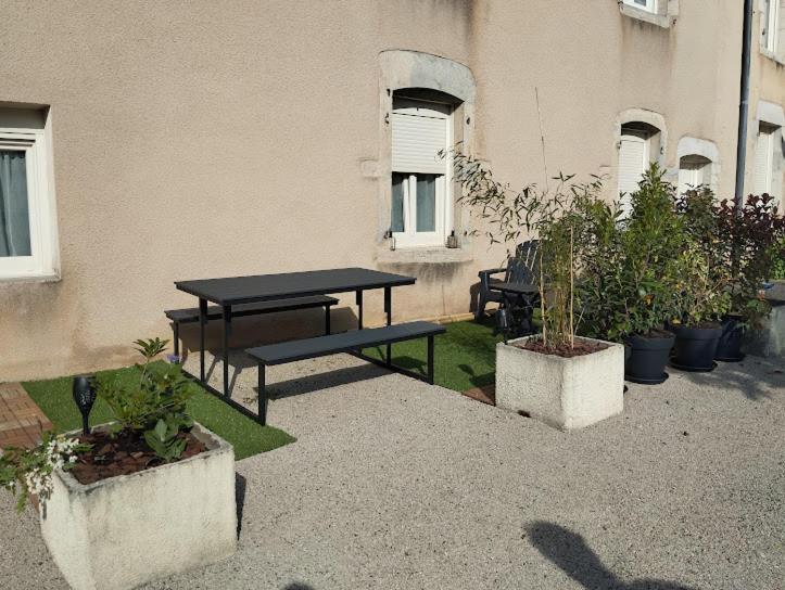 Maison De Village Appartement Rdc Avec Terrasse Gy Eksteriør billede